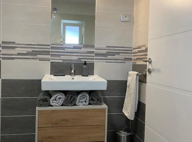 Apartma Lavanda * Копер